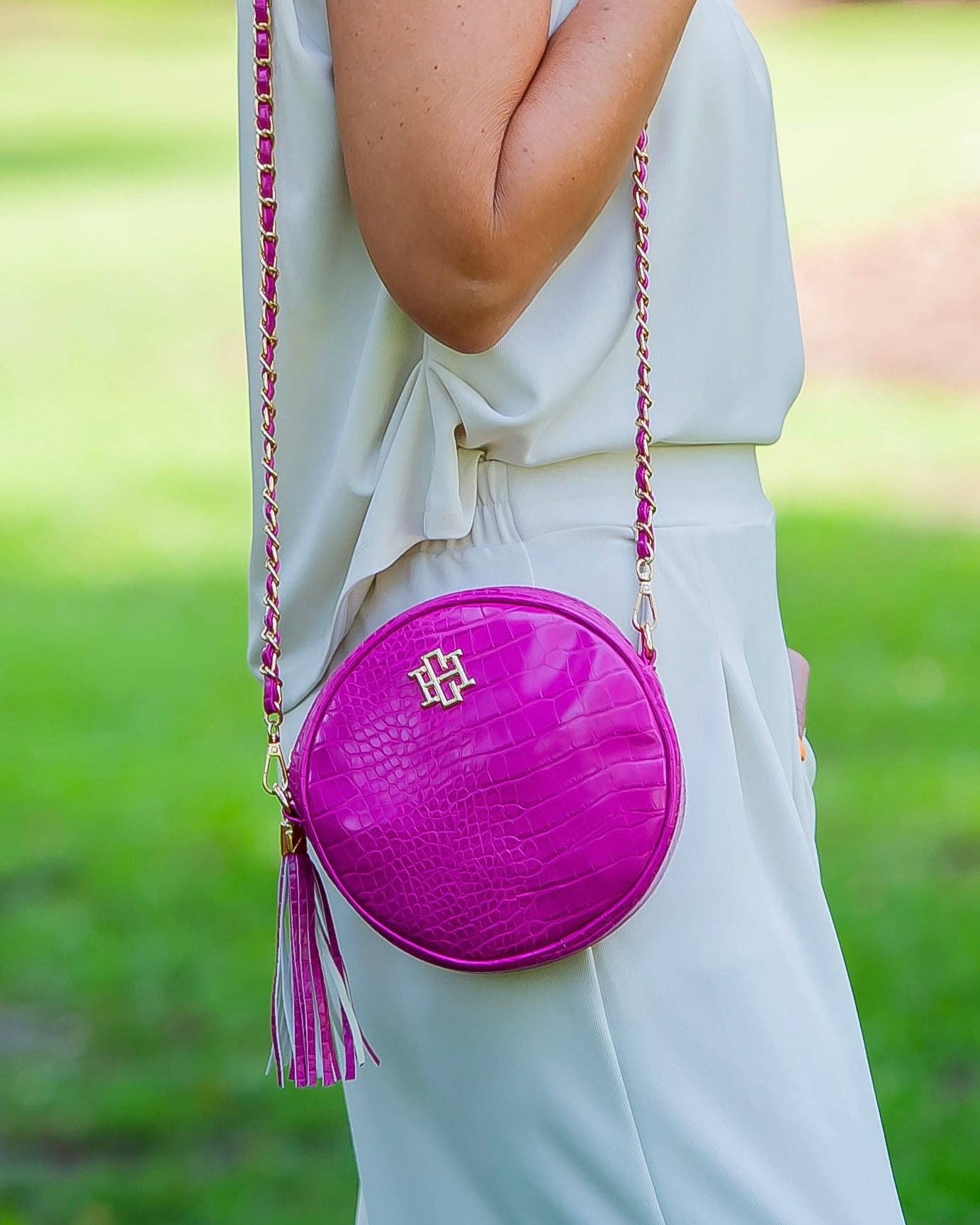 Cece Circular Crossbody - Hot Pink