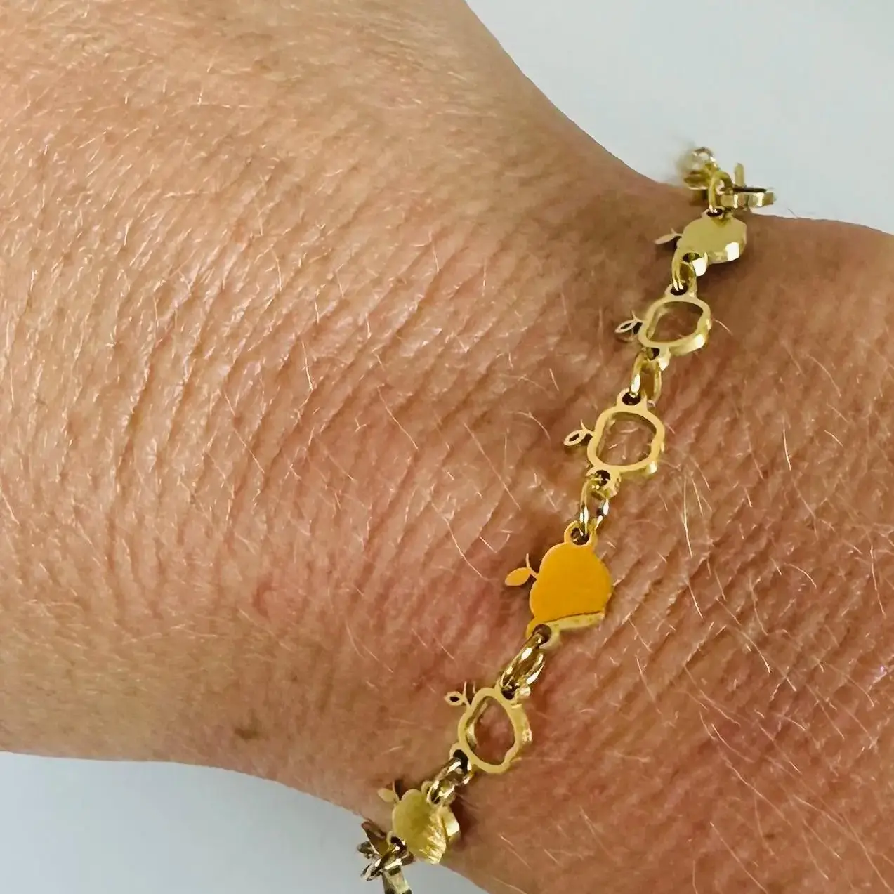 Apple Teacher Appreciation Bracelet