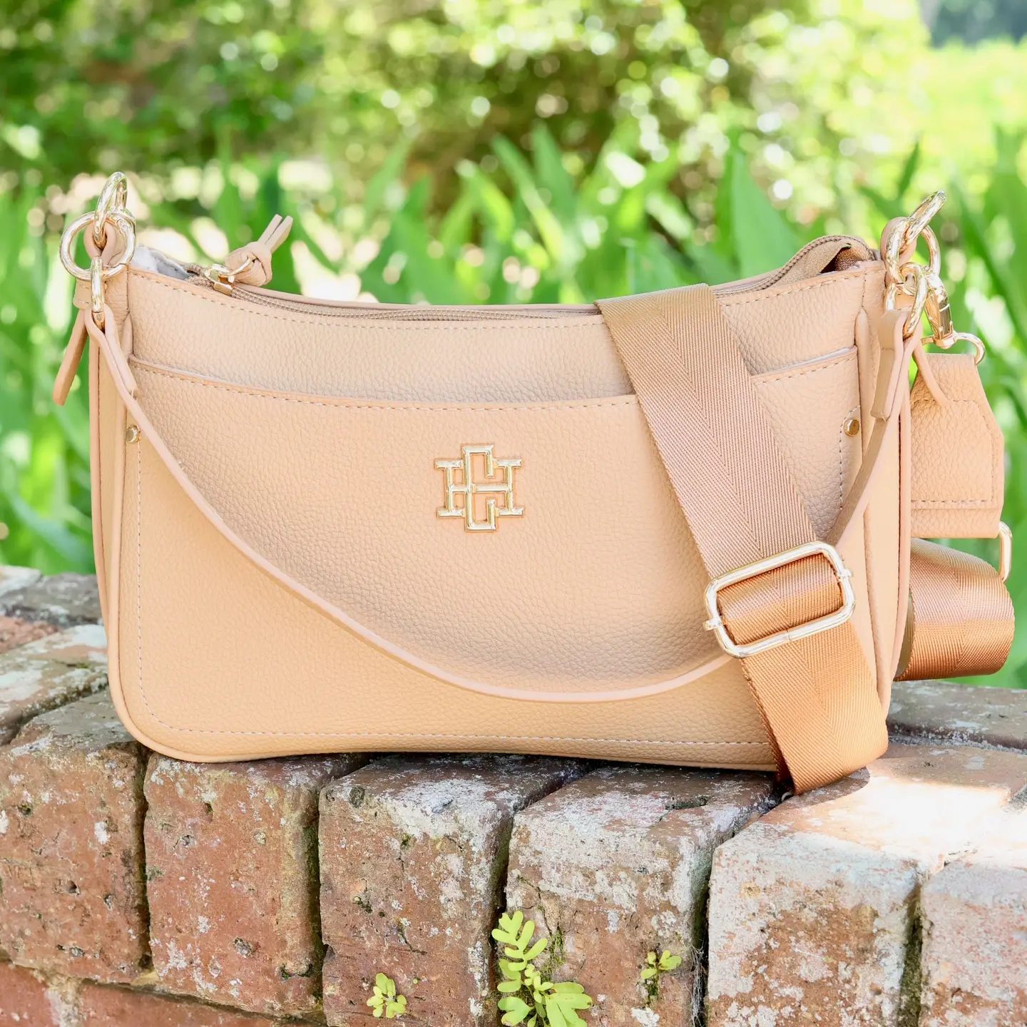 Paxton Crossbody with Pockets