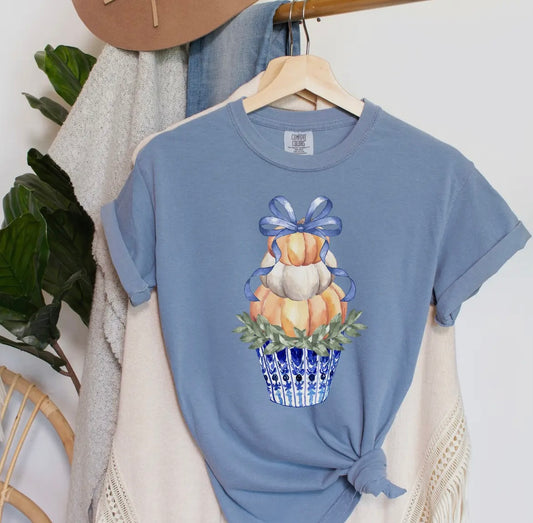 Blue Pumpkin Topiary Short Sleeve Tee