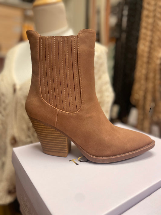 Down The Road Brown Booties
