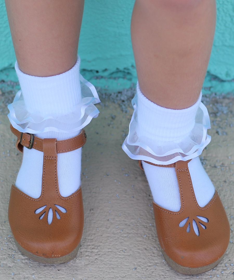 White Frilly Ruffle Lace Turn Cuff Socks