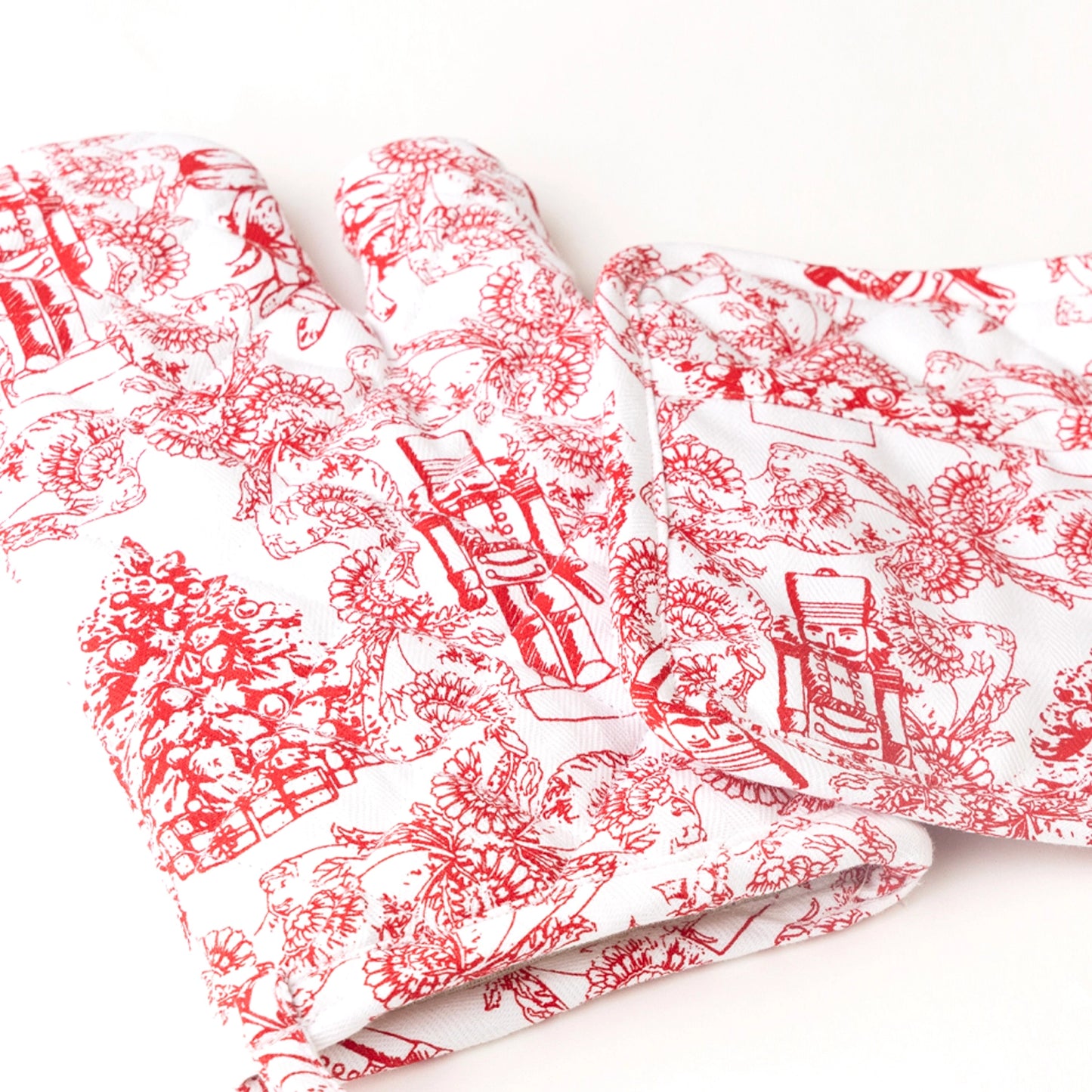 Red Nutcracker Toile Oven Mitt Set