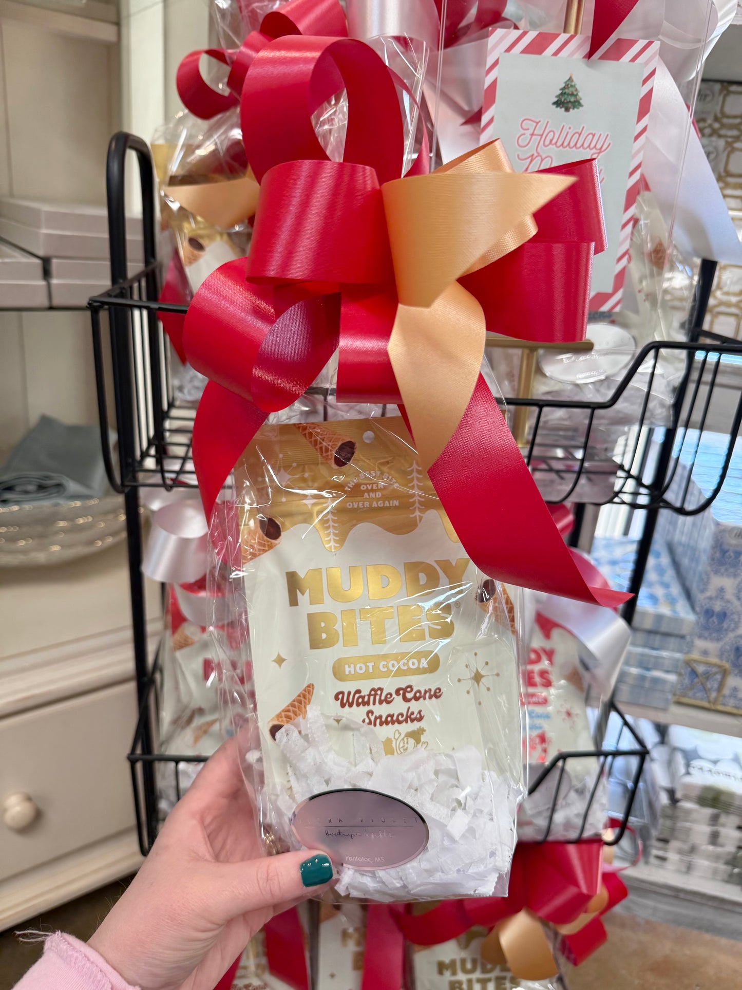 OPEN HOUSE SPECIAL: Muddy Bites Hot Cocoa Waffle Cone Snacks