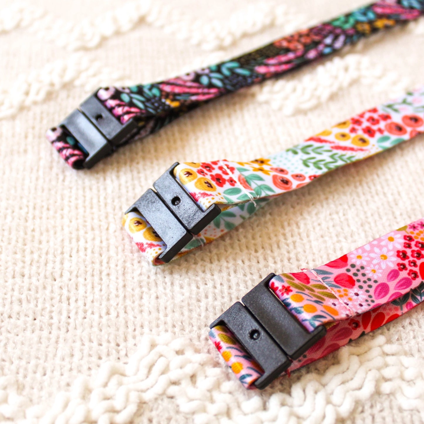 Porcelain Floral Breakaway Lanyard