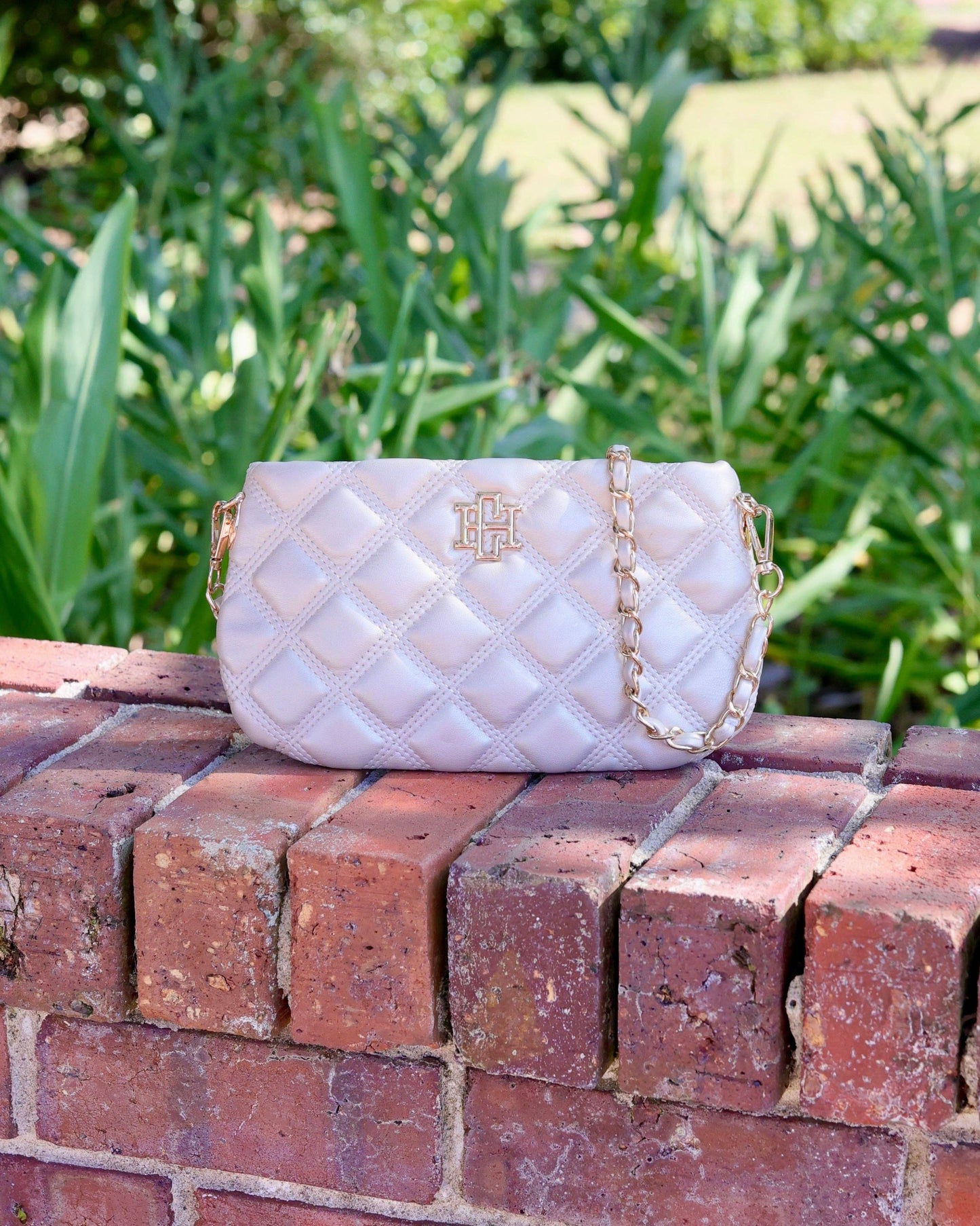 Livi Crossbody - Pearl
