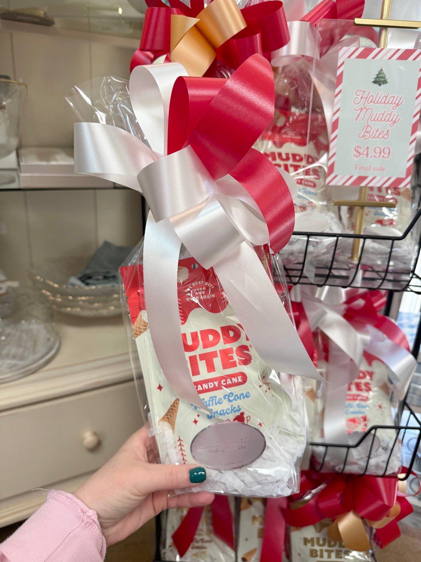 OPEN HOUSE SPECIAL: Muddy Bites Candy Cane Waffle Cone Snacks