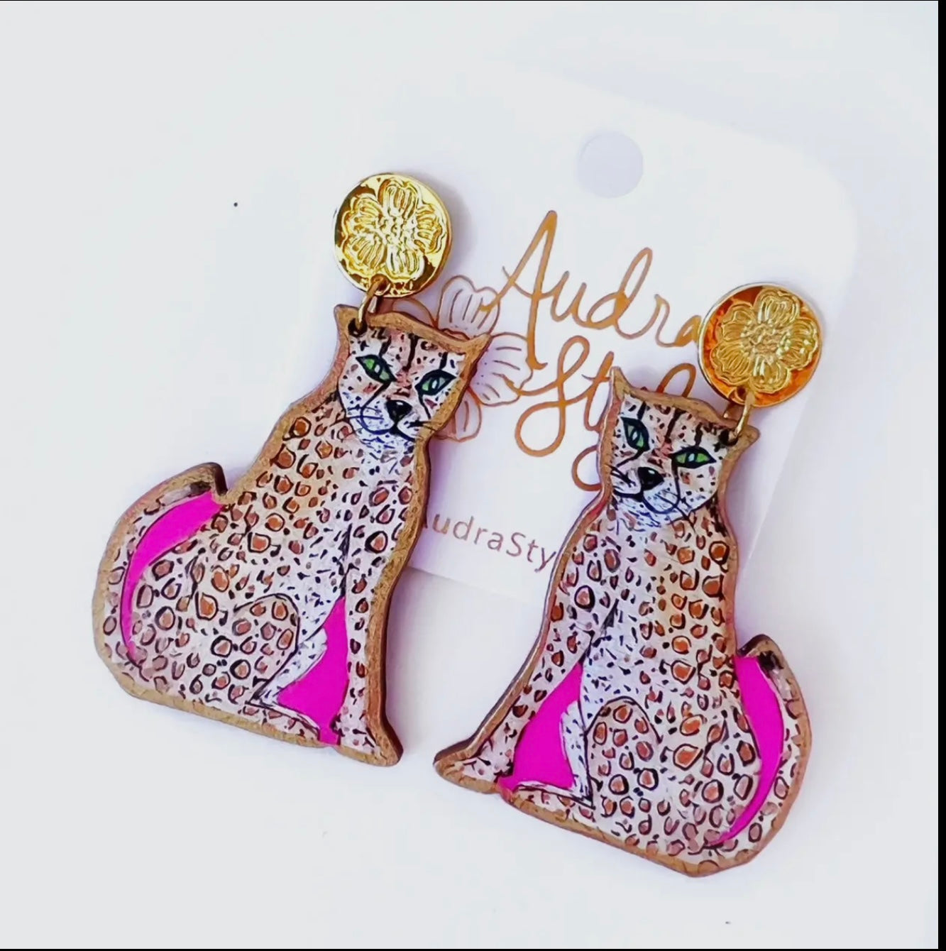 Sitting Cheetah Dangle Earrings