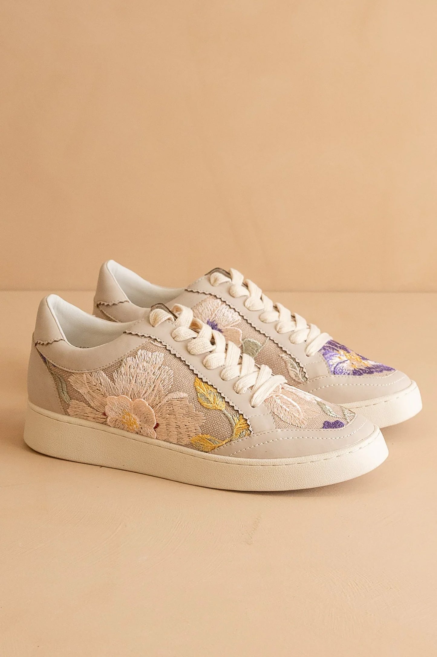 Light Grey Floral Applique Sneaker