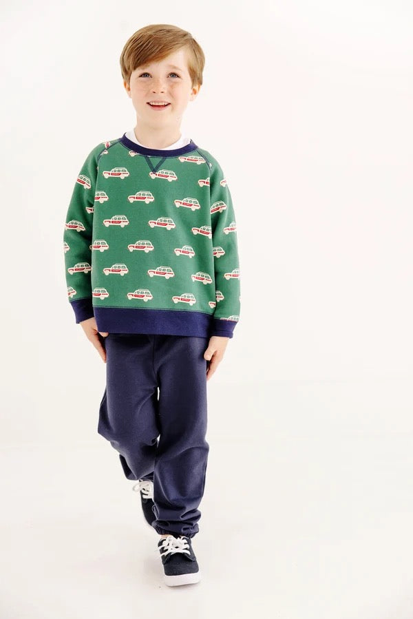 Windsor Wagon (Grier Green) with Nantucket Navy Smitty Sweatshirt