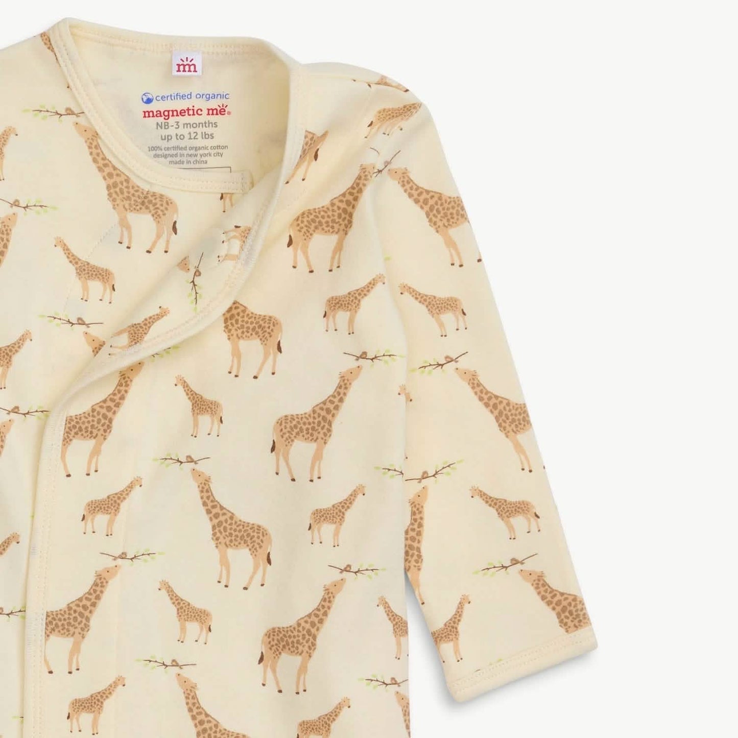 Cream Jolie Giraffe Organic Cotton Magnetic Gown & Hat Set