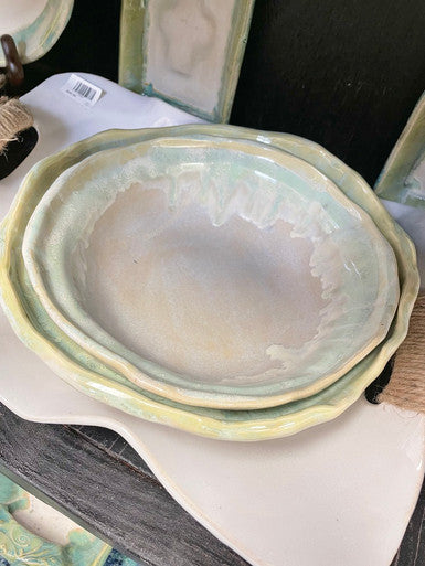 Mockingbird Tide Pool Medium Serving Bowl