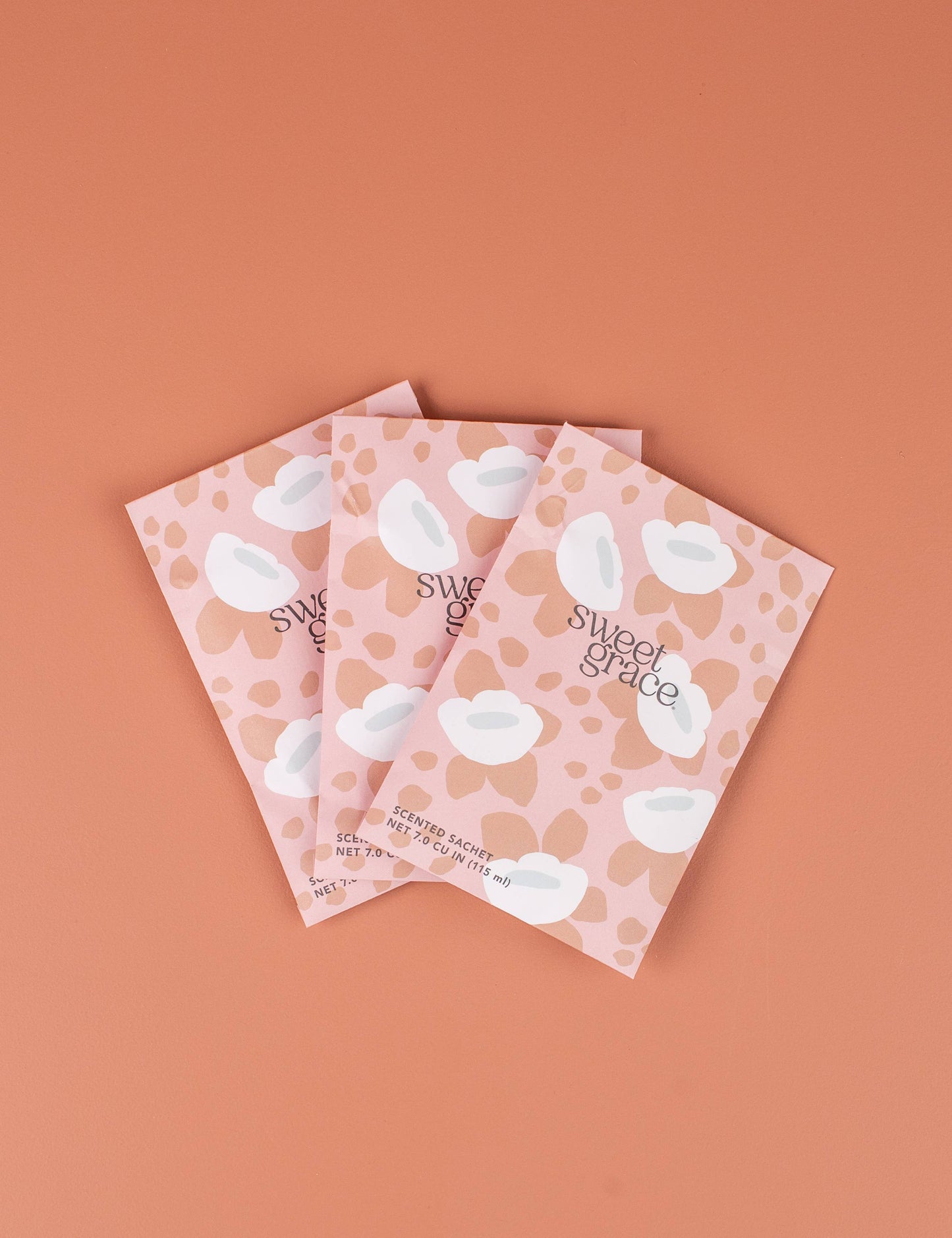 Sweet Grace Modern Flower Scented Sachet