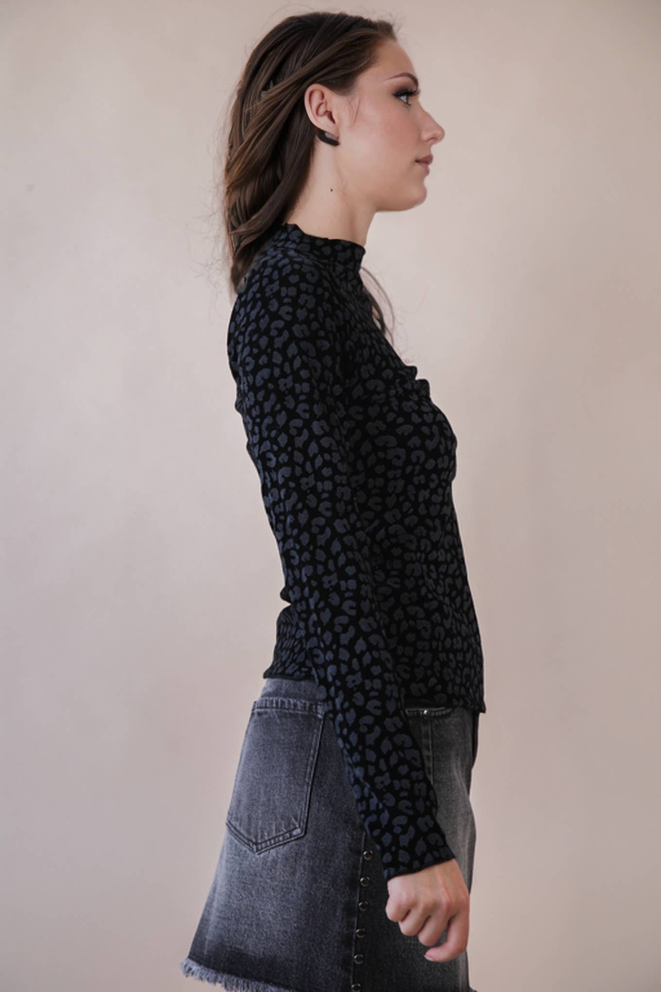 Black Leopard Layering Top