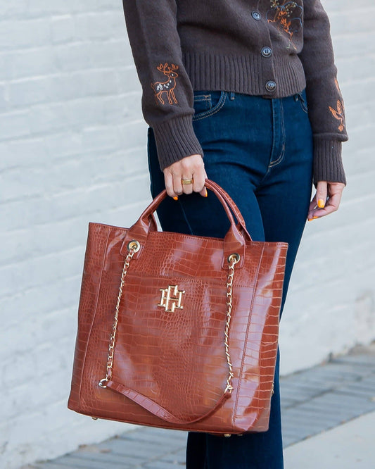 Kinzley Tote: Saddle