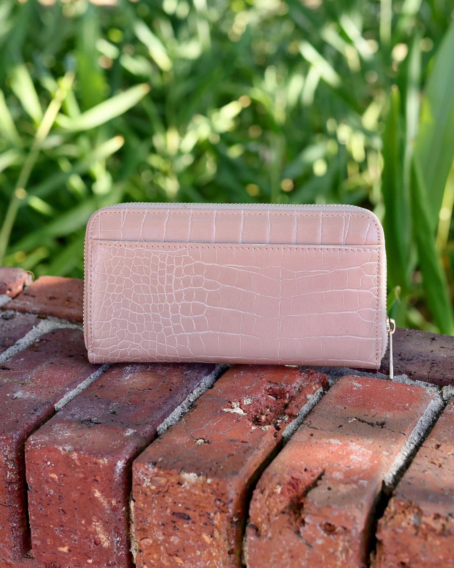 Penelope Wallet: Latte