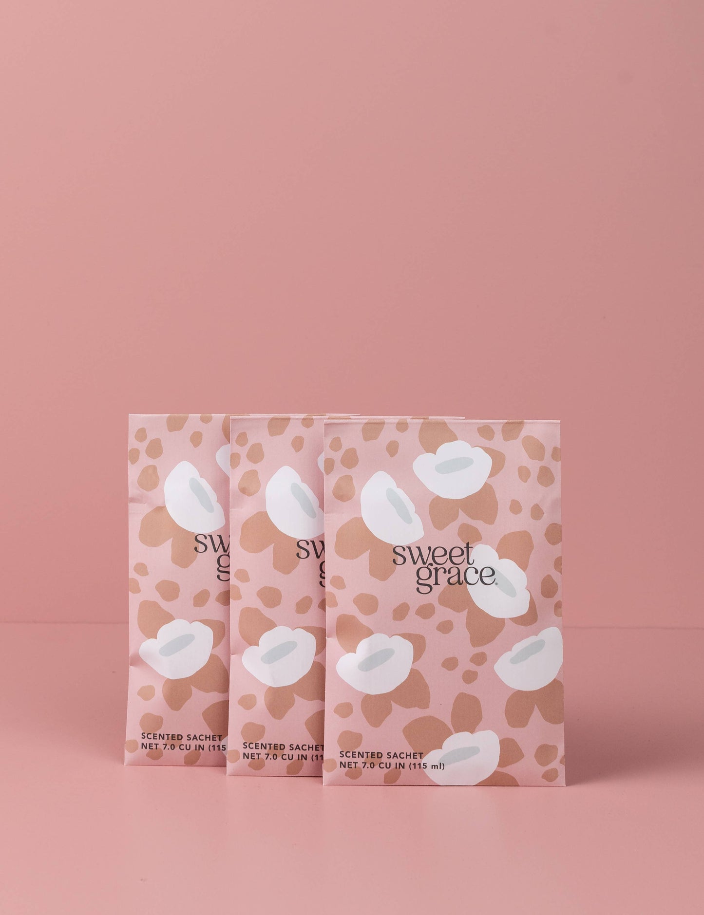 Sweet Grace Modern Flower Scented Sachet