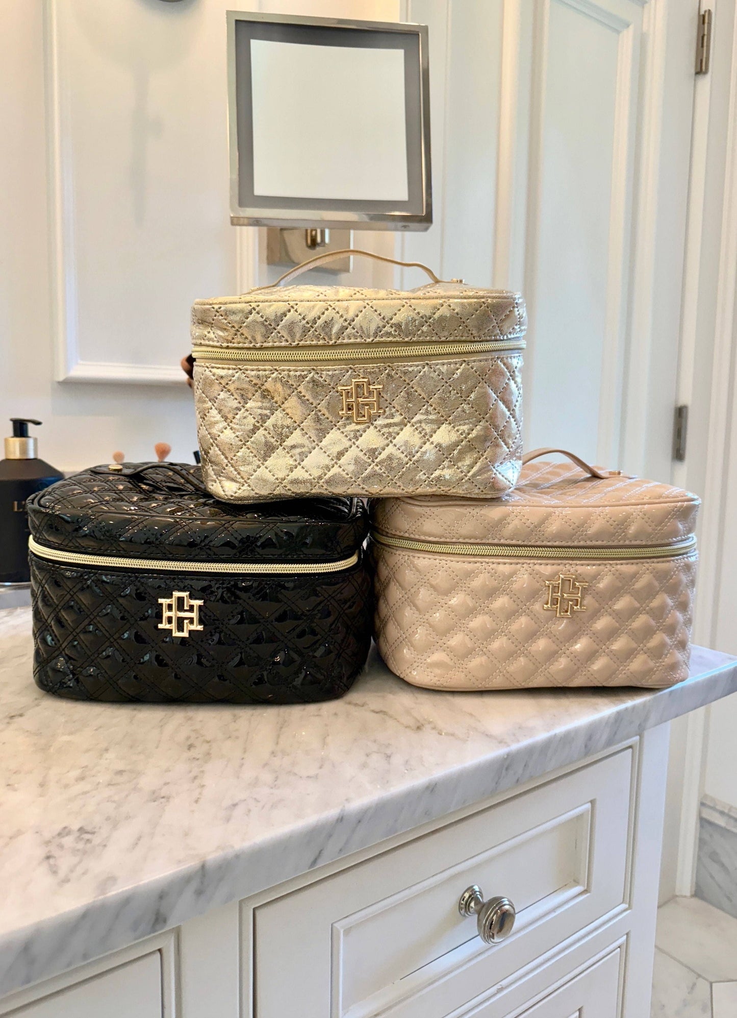 Hampton Train Case - Champagne Pop