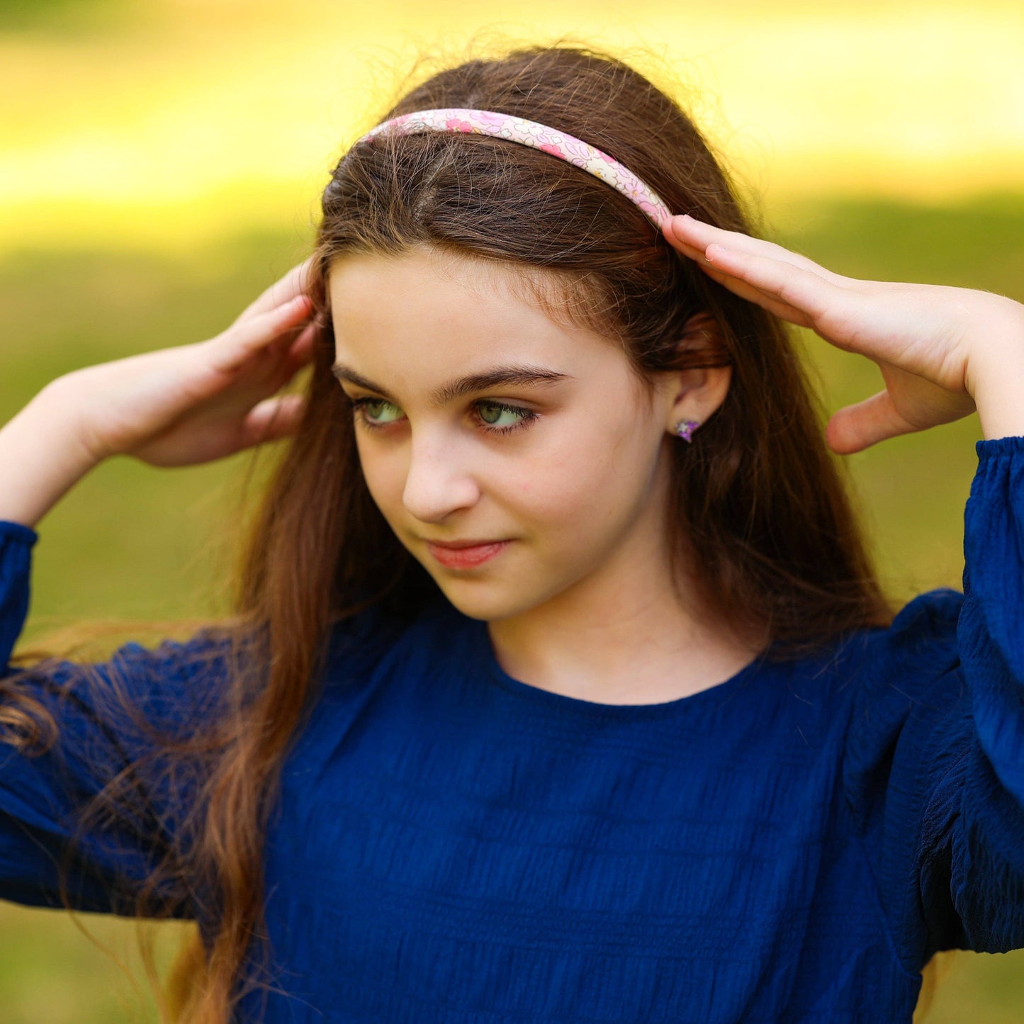 Girl's Black Thin Floral Headband