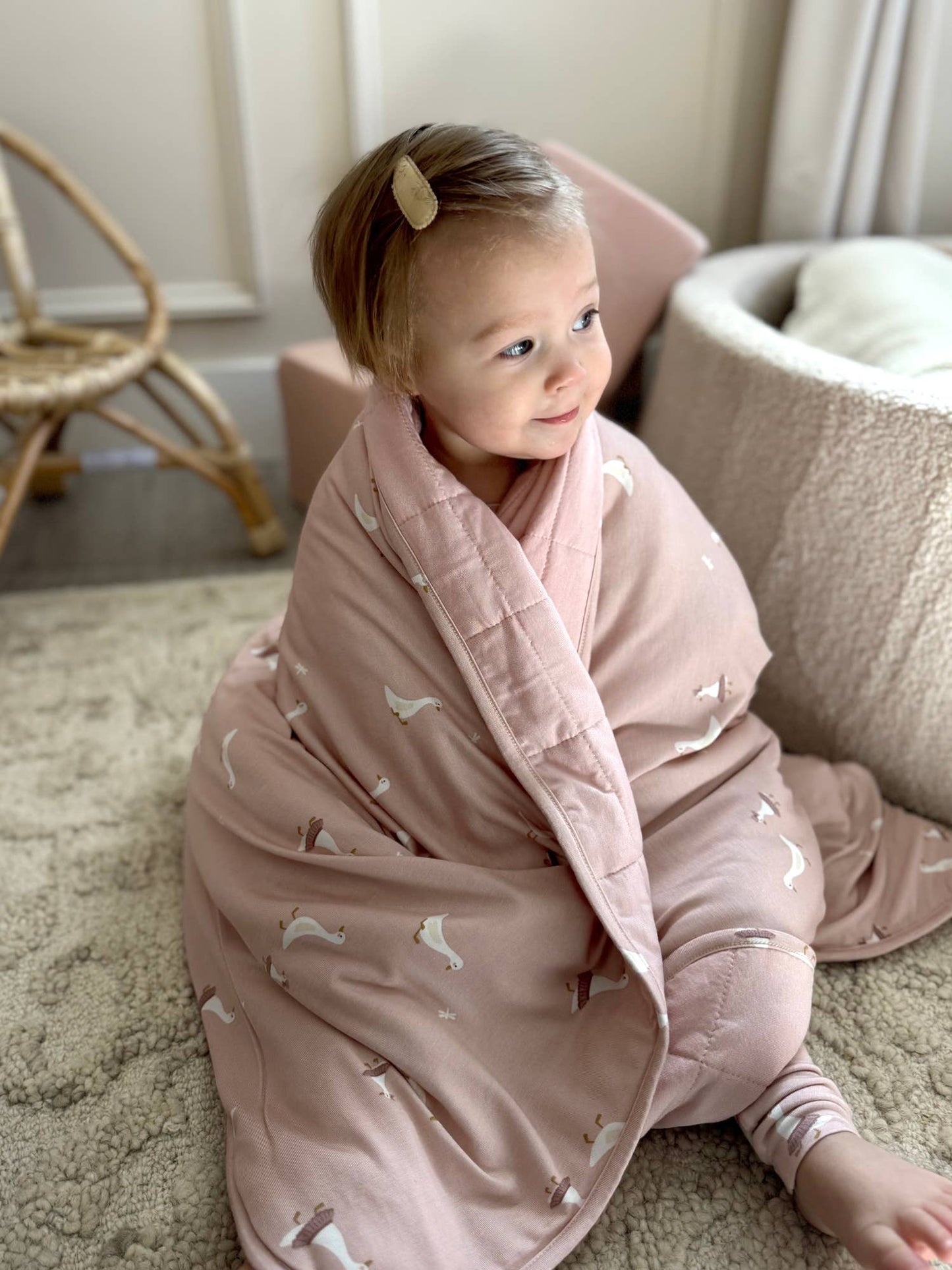 Gunamuna Mini Cloud Blanket: Woof