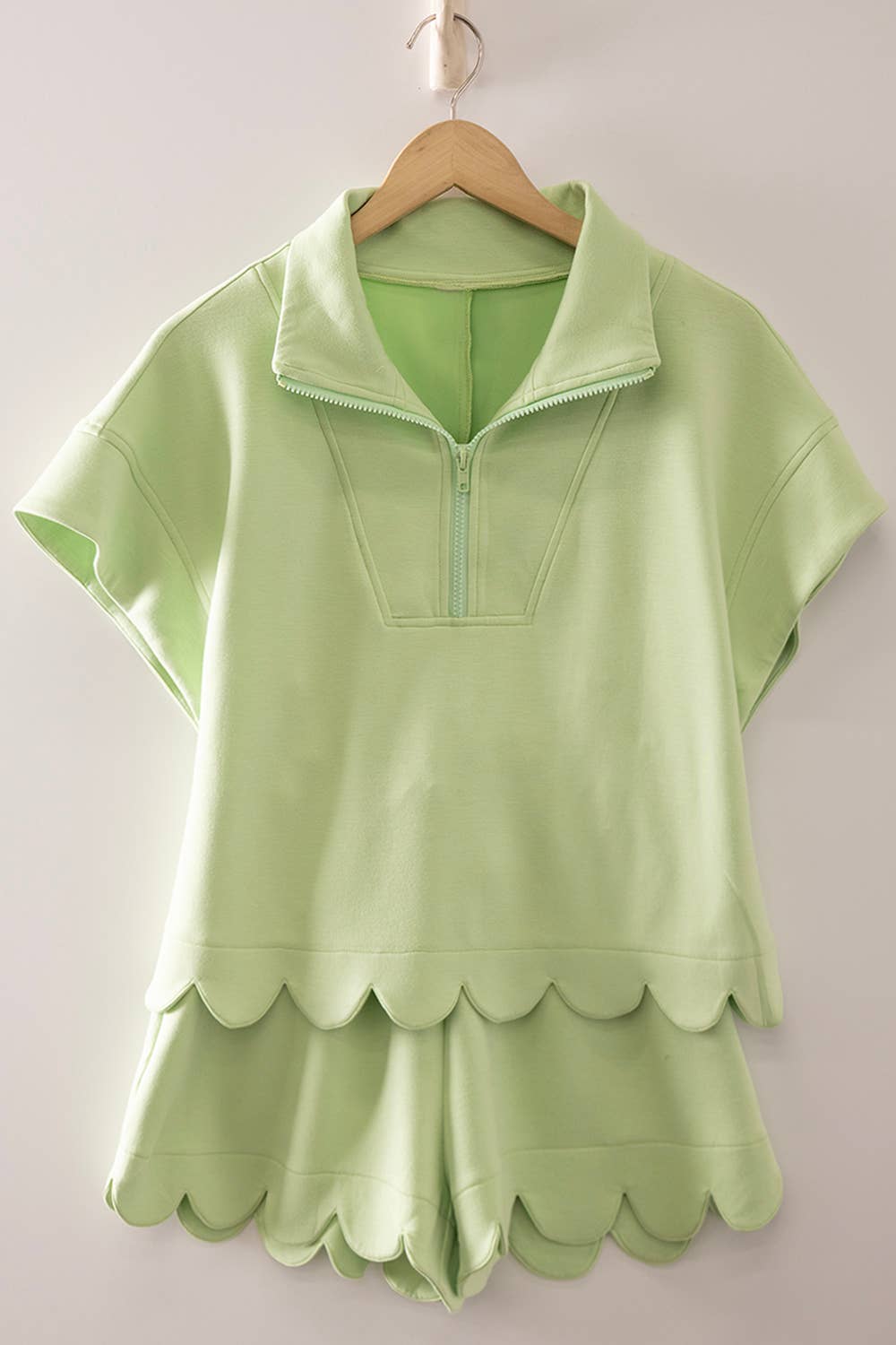 Melon Scallop Half Zip Set