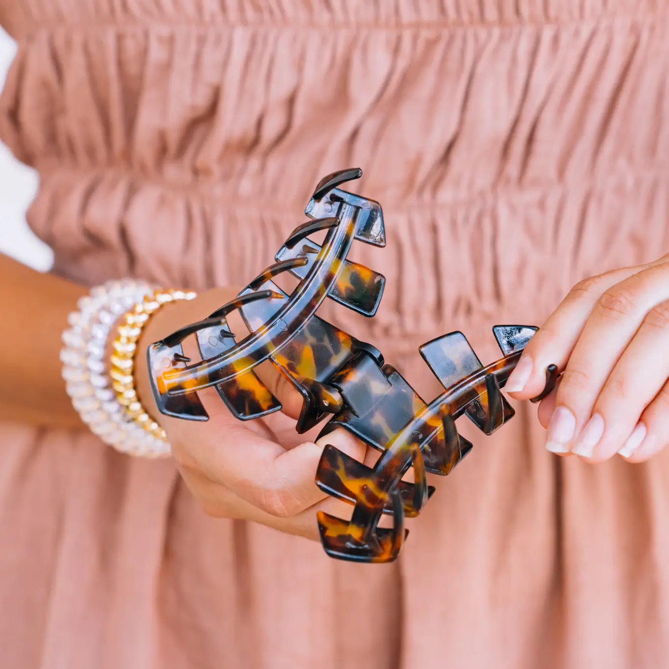 Classic Hair Clip | Large | Tortoise