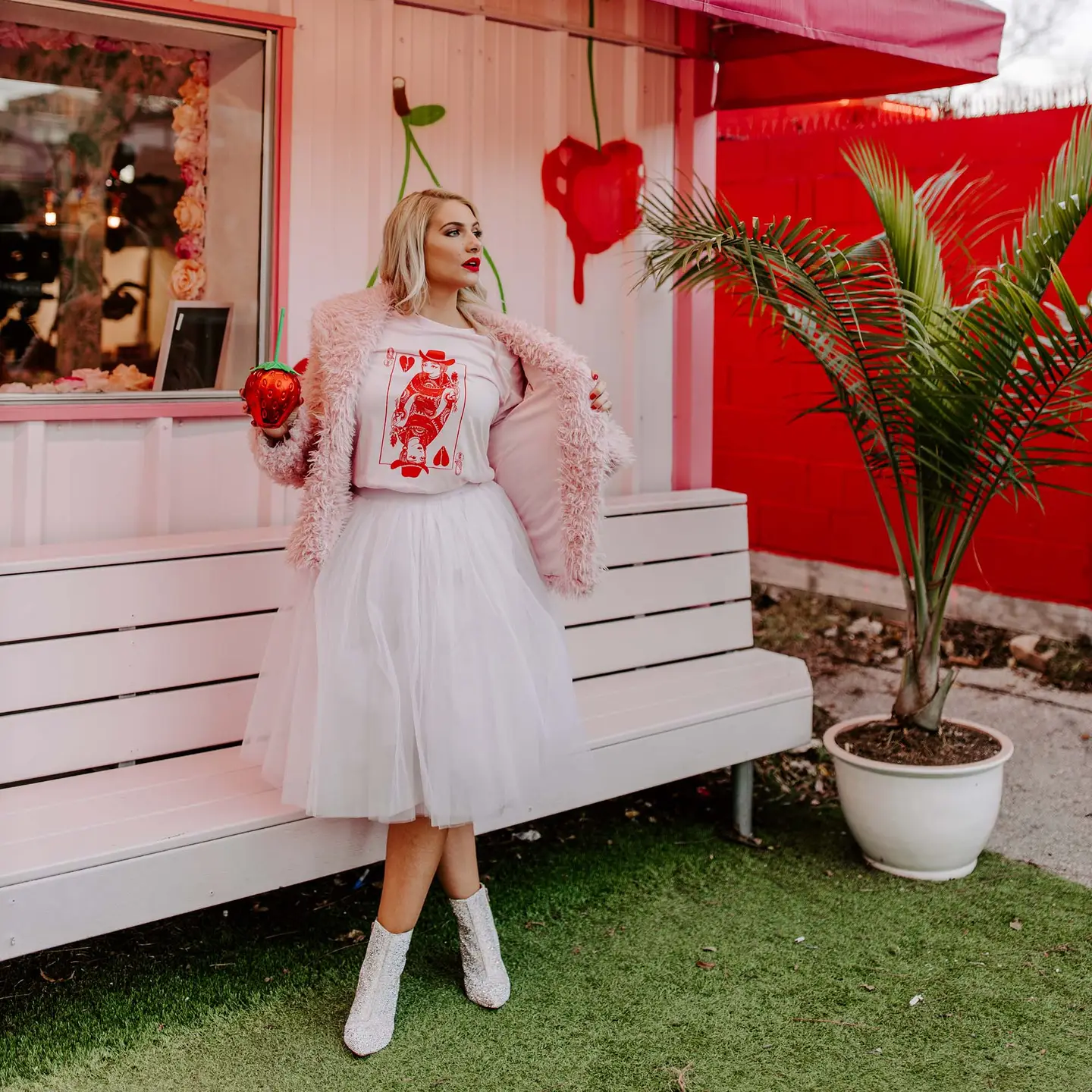 Queen of Hearts Pink Valentine's Shirt