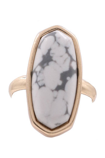 On Trend Oval Stone Ring